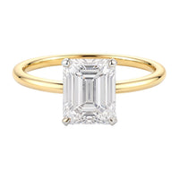 2 Carat Emerald Lab Grown IGI G/VS1 Diamond Solitaire Ring in 10K Yellow Gold