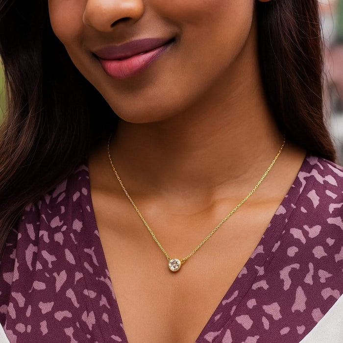 14k Yellow Gold 17 inch Necklace with Round White Topaz