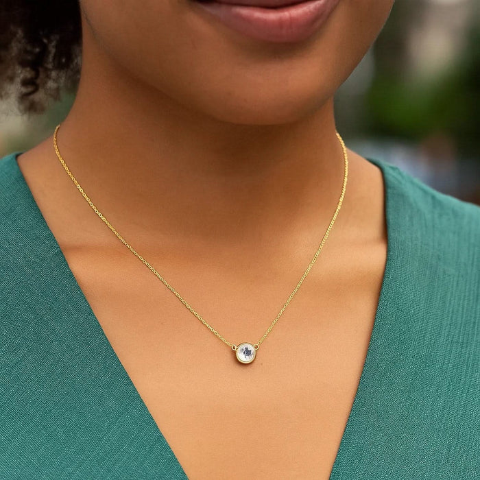 14k Yellow Gold 17 inch Necklace with Round White Topaz