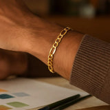 10k Yellow Gold Solid Figaro Bracelet (7.90 mm) thumbnail 5