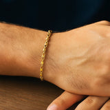 14K Yellow Gold Square Byzantine Chain Bracelet (2.00 mm) thumbnail 4