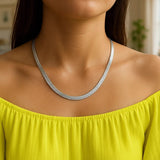 14k White Gold Super Flex Herringbone Chain (4.60 mm) thumbnail 5