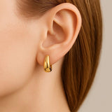 Tapered Huggie Hoop Earrings in 14K Yellow Gold thumbnail 5
