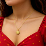 Baroque Round Pendant and Necklace in 14K Yellow Gold thumbnail 5