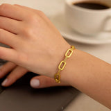 14k Yellow Gold Diamante Paperclip Chain Bracelet (7.00 mm) thumbnail 3
