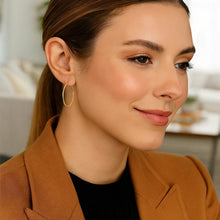 10k Yellow Gold Polished Hoop Earrings (1.5x30mm)