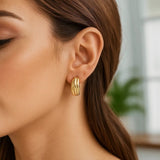 14K Yellow Gold Ribbed Hoop Earrings thumbnail 3