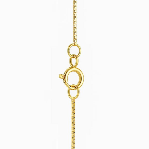 Sea Shell Necklace in 10K Yellow Gold
