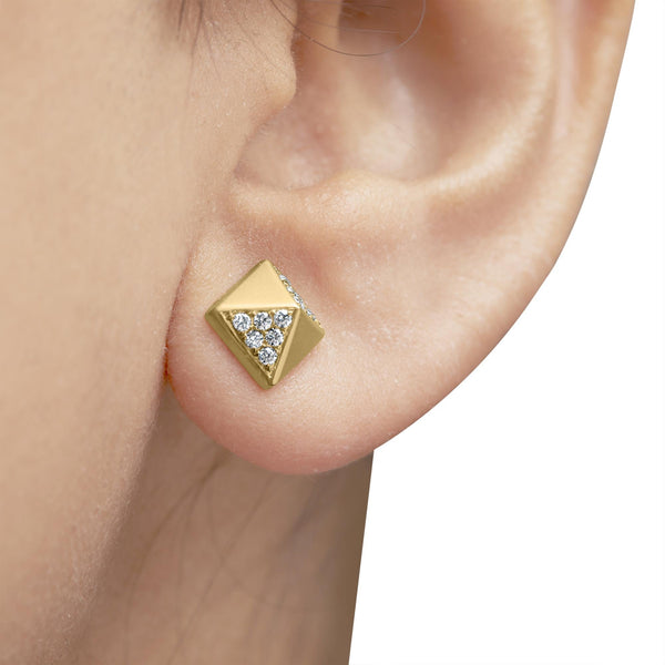 14K Yellow Gold 1/4 Cttw Diamond Pyramid Stud Earring (G-H Color, SI1-SI2 Clarity)