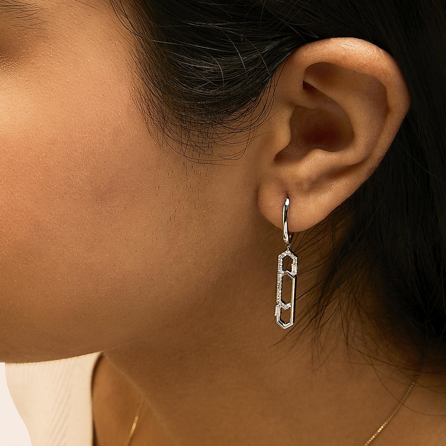 14K White Gold 1/4 Cttw Diamond Interlocking Paperclip Dangle Earrings