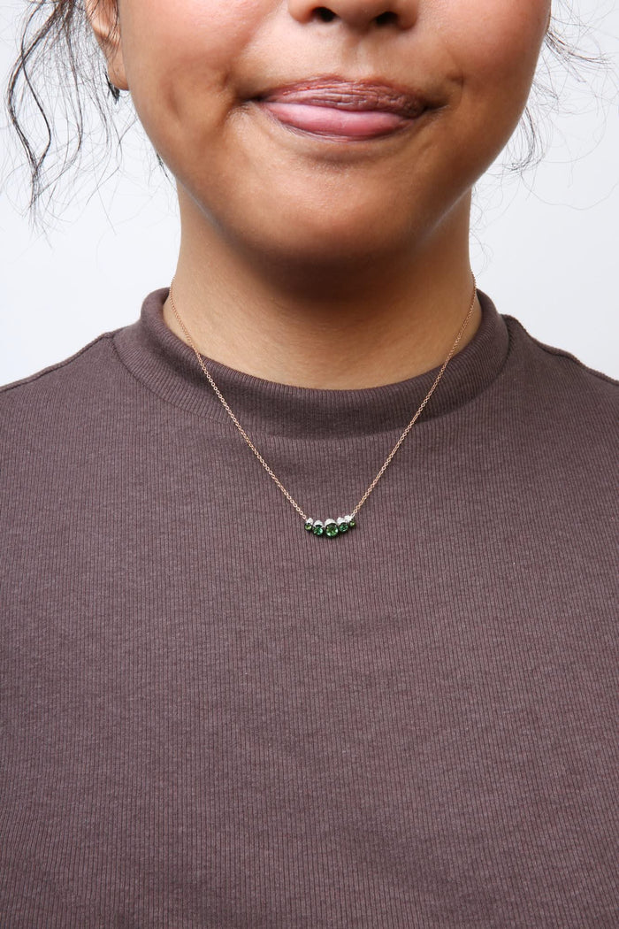 18K Rose Gold 3/4 Cttw Pave Diamonds and Graduated Green Tsavorite Gemstone Curved Bar Choker Necklace (G-H Color, SI1-SI2 Clarity) - Adjustable up to 14
