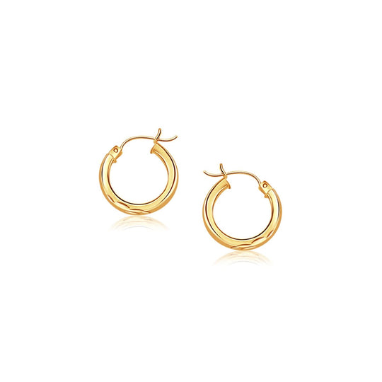 14K yellow gold hoop earring with diamond-cut faceted finish, 20mm diameter