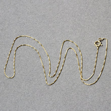 Load image into Gallery viewer, 14k Yellow Gold Classic Box Chain 0.45mm