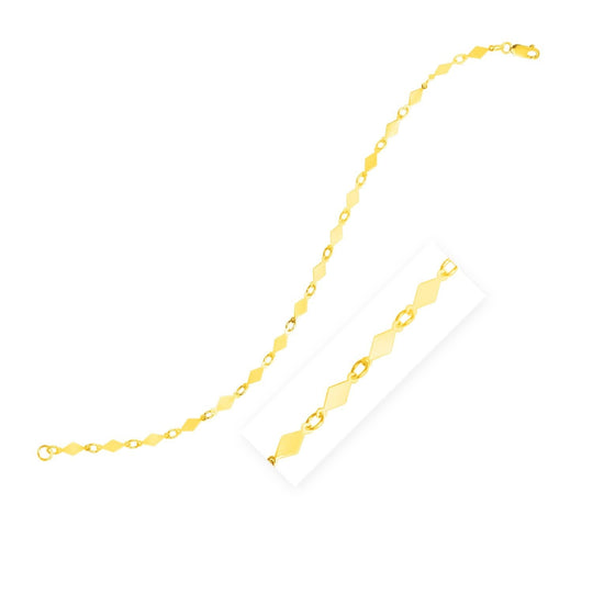 14K yellow gold bracelet with repeating diamond-shaped links and secure clasp