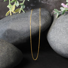 Load image into Gallery viewer, 14k Yellow Gold Oval Cable Link Chain 0.6mm